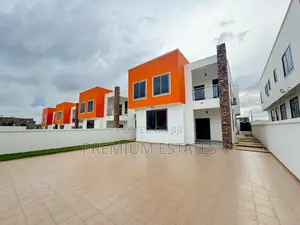 4bdrm Townhouse / Terrace in East Legon for rent