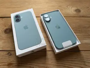 New Apple iPhone 16 128 GB Green