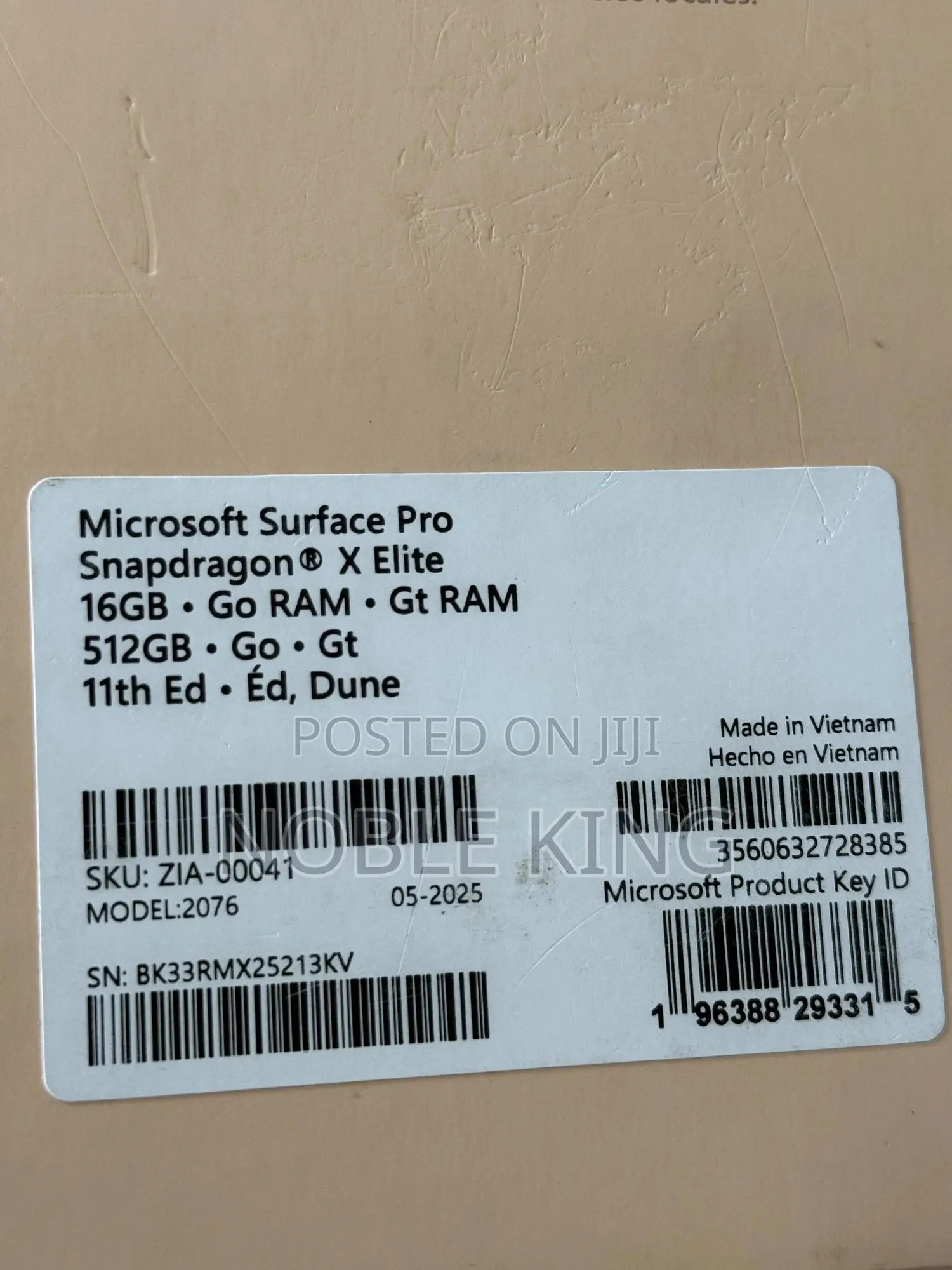 New Microsoft Surface Pro 11th Edition, a Copilot+ PC 16GB SSD 512GB