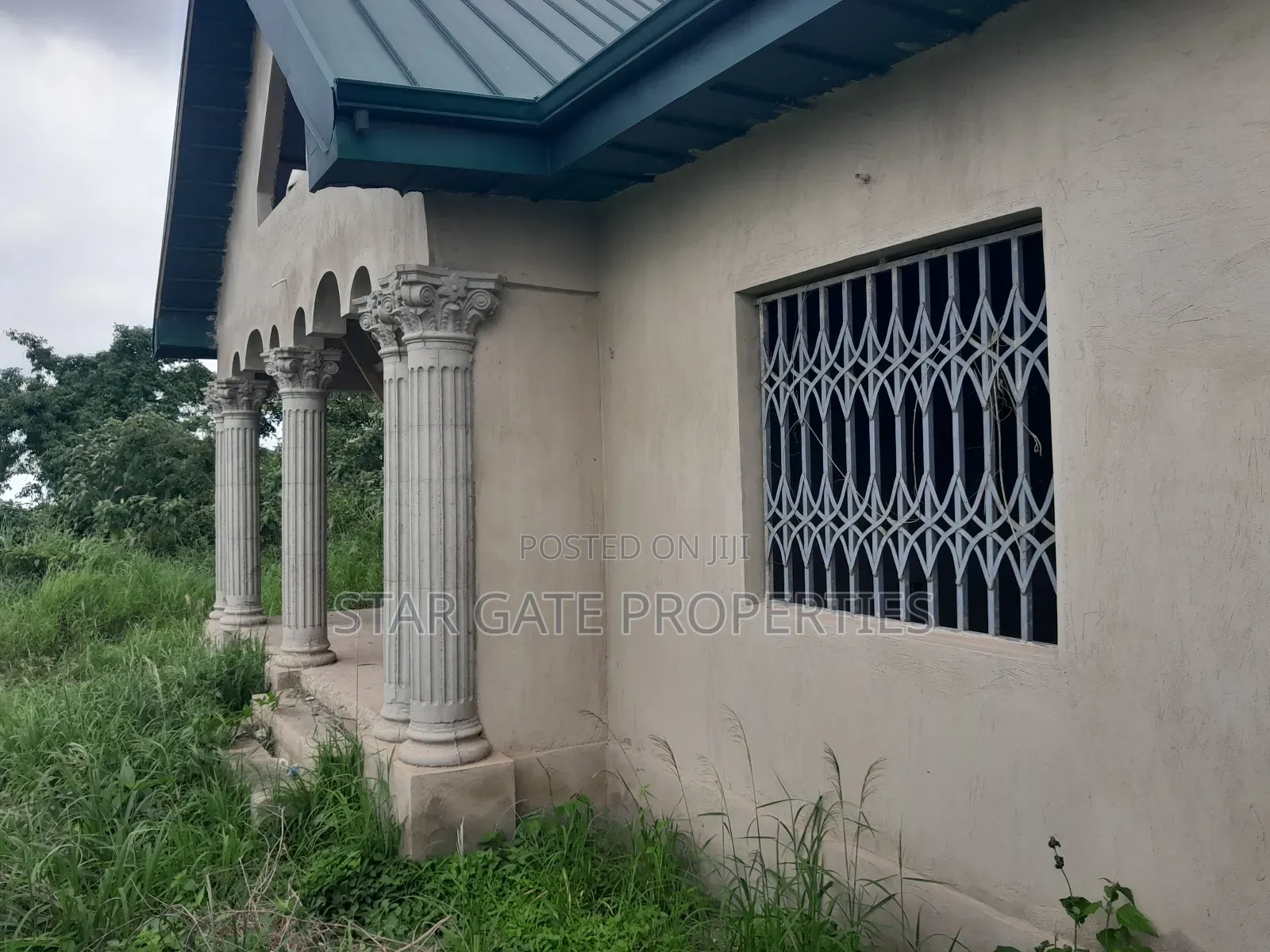 4bdrm House in Ntonso, Near, Kumasi Metropolitan for sale