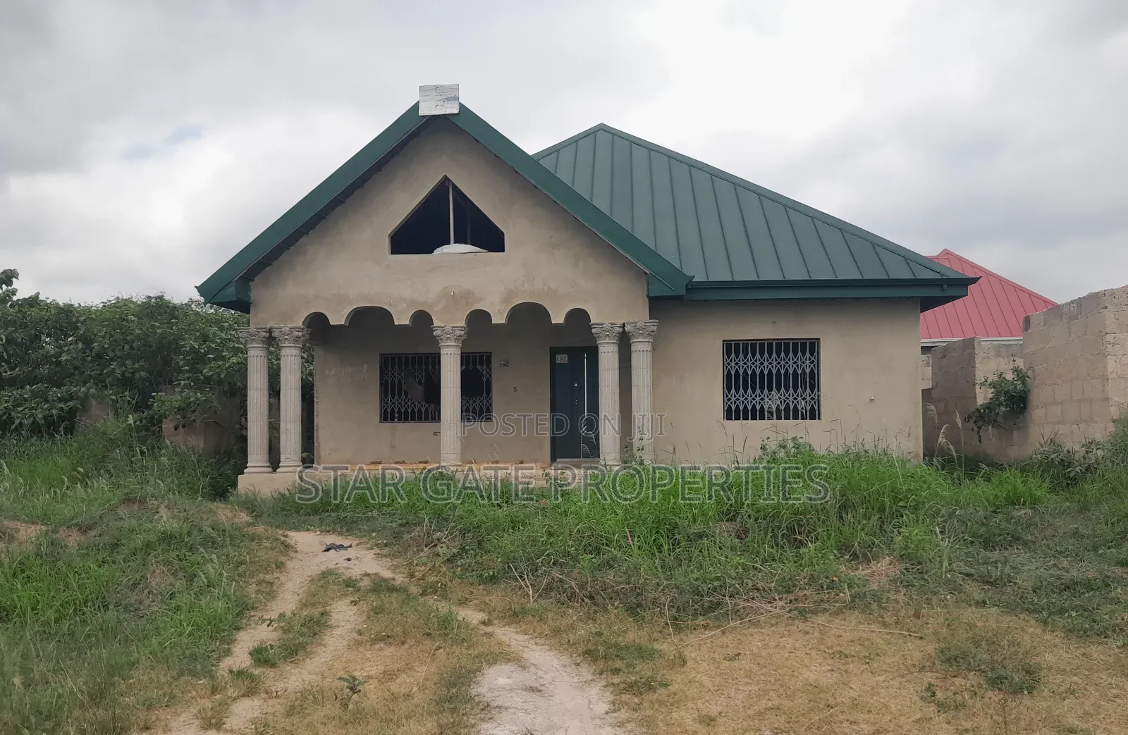 4bdrm House in Ntonso, Near, Kumasi Metropolitan for sale