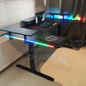 1.6m Pro Gaming Computer Desk 106d 1600*1000*740h Mm