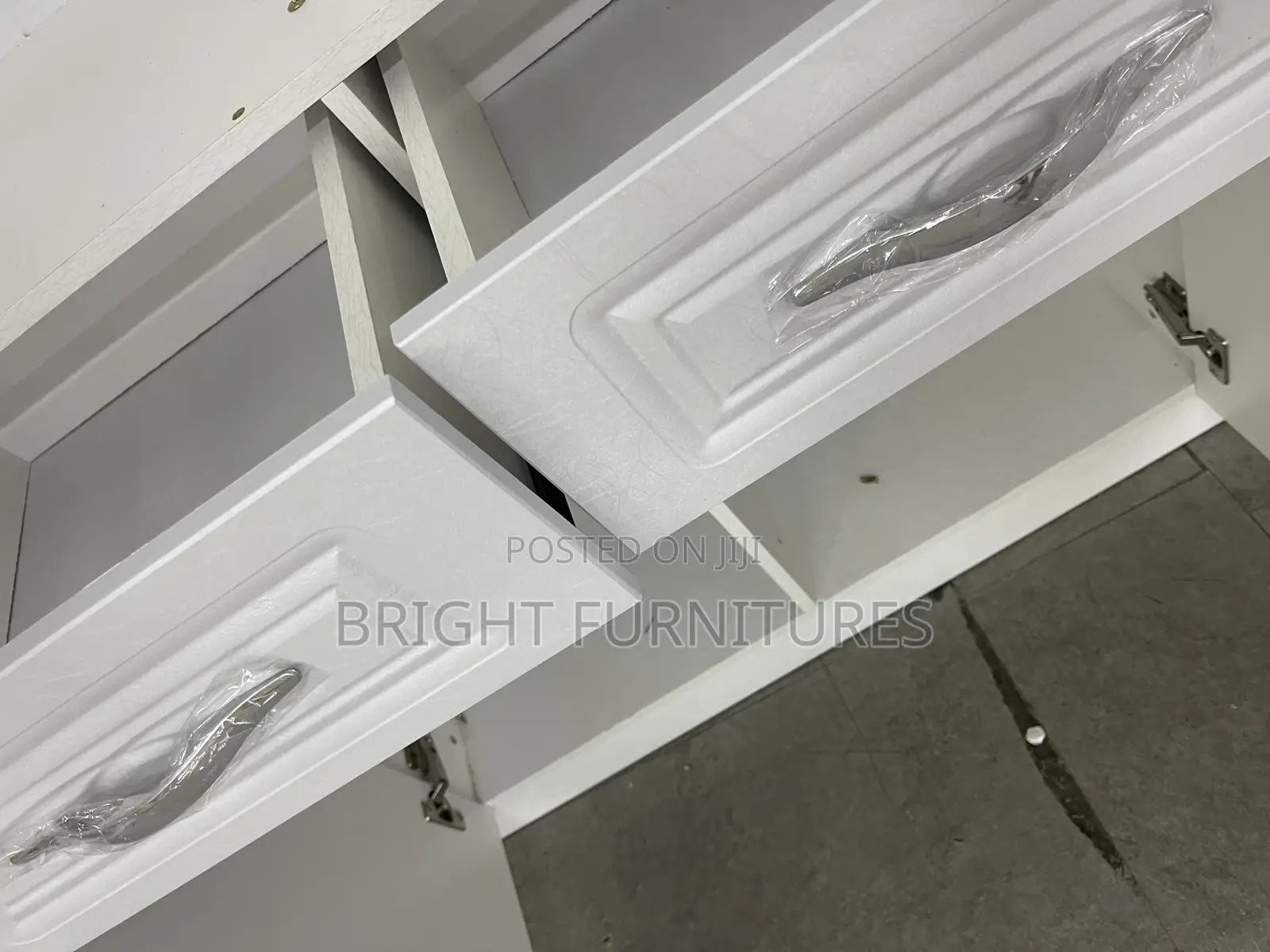 4 In1 Wooden Wardrobe With Mirror  Available