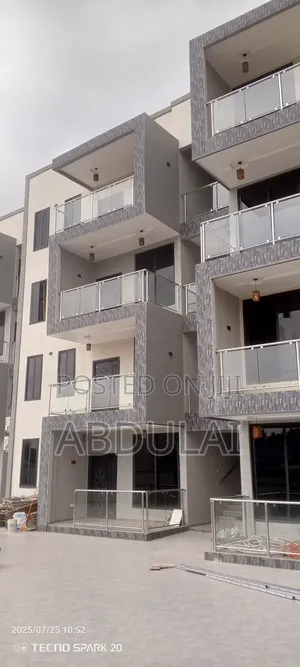 3bdrm Apartment in Abu Abdulai Property, Pillar 2 for rent