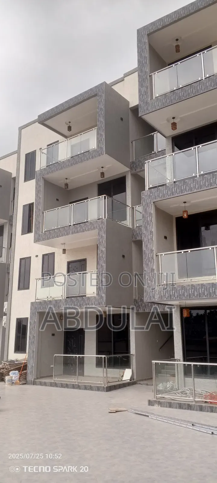3bdrm Apartment in Abu Abdulai Property, Pillar 2 for rent