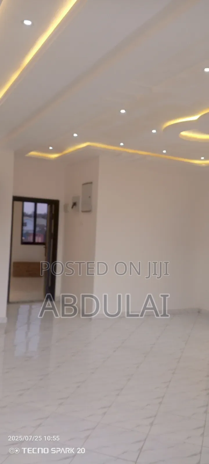 3bdrm Apartment in Abu Abdulai Property, Pillar 2 for rent