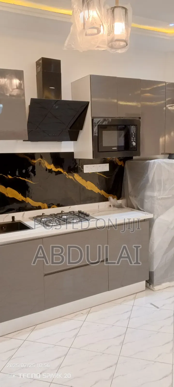 3bdrm Apartment in Abu Abdulai Property, Pillar 2 for rent