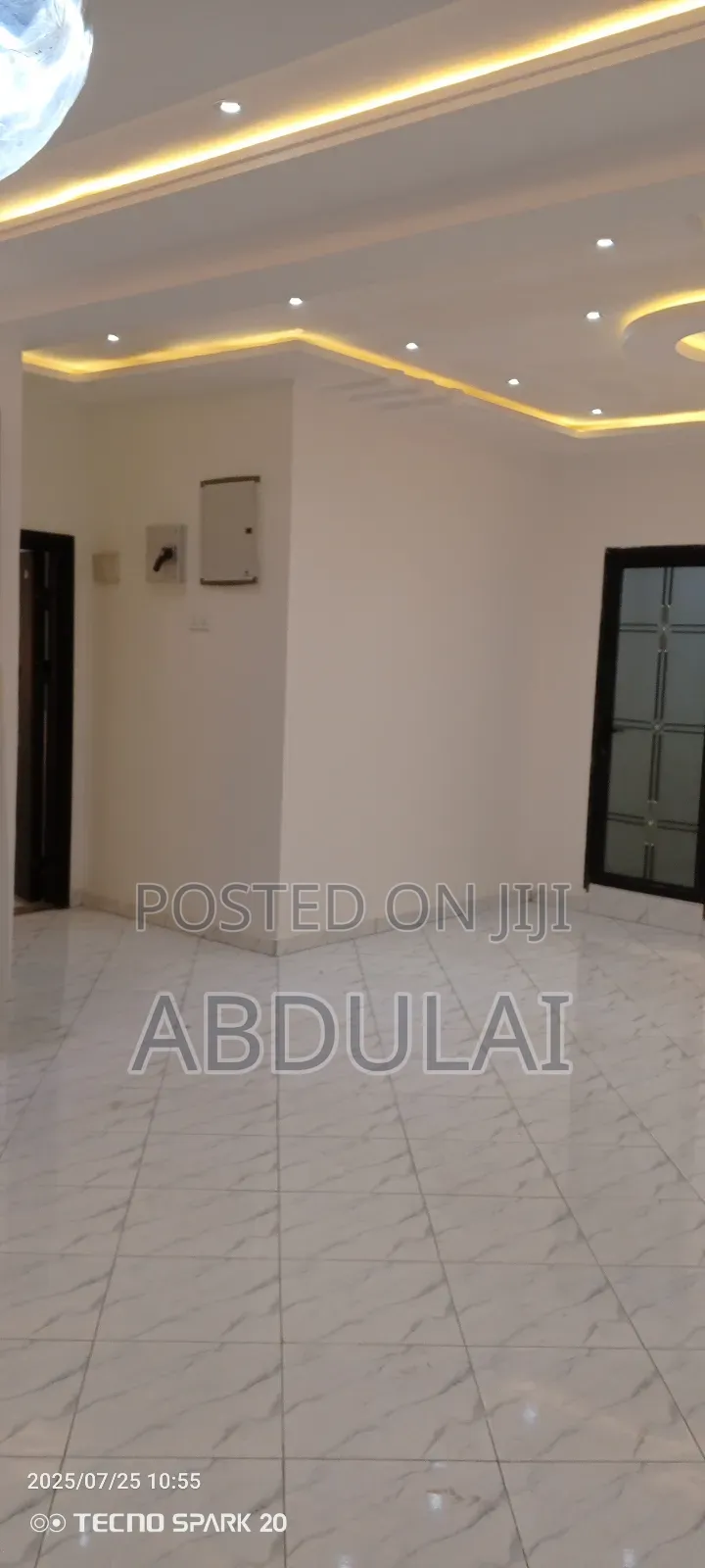 3bdrm Apartment in Abu Abdulai Property, Pillar 2 for rent