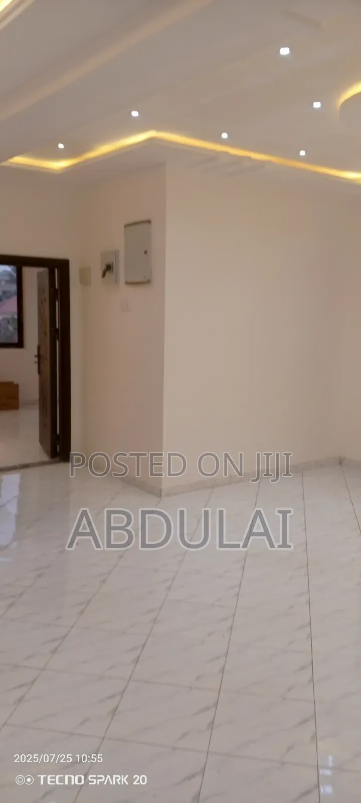 3bdrm Apartment in Abu Abdulai Property, Pillar 2 for rent