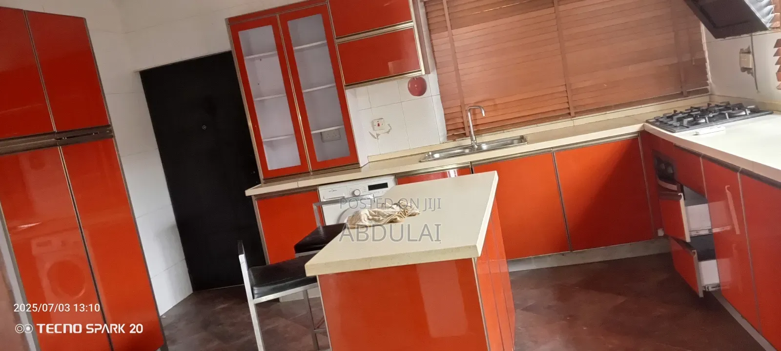 5bdrm House in Abu Abdulai, East Legon for rent