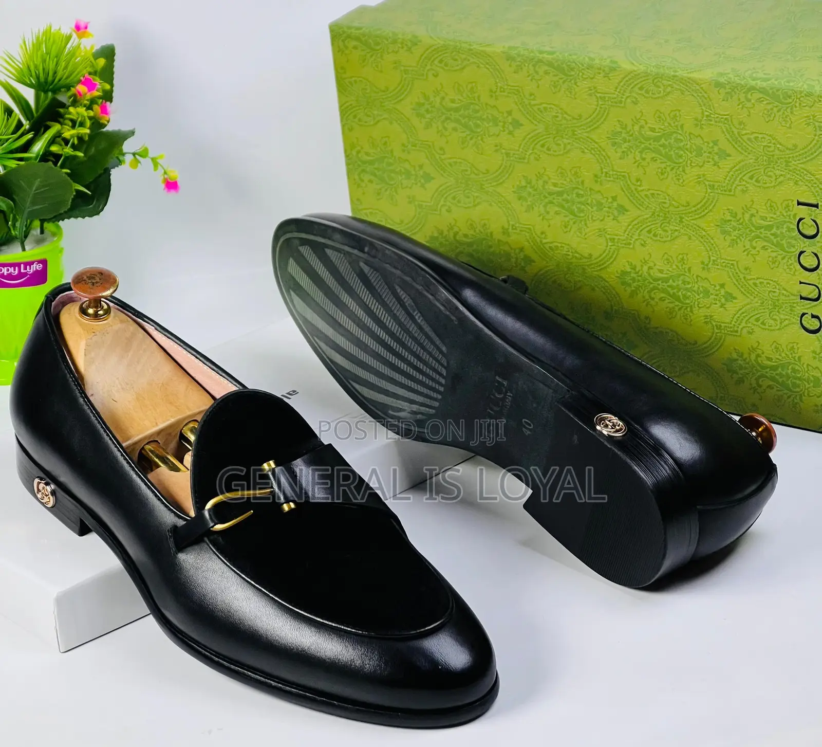 Gucci Black Suede and Leather Mens Shoe