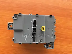 2017 - 2021 Honda Cr-v  Interior Fuse Box Relay Module Unit
