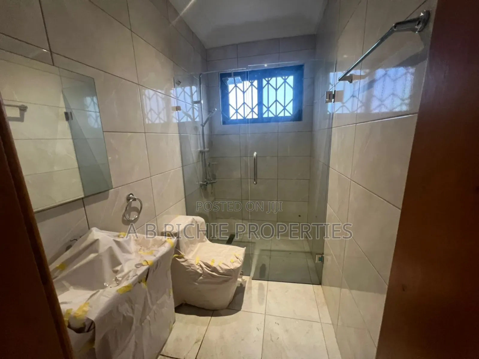4bdrm House in Ab Richie Properties, Teshie for sale