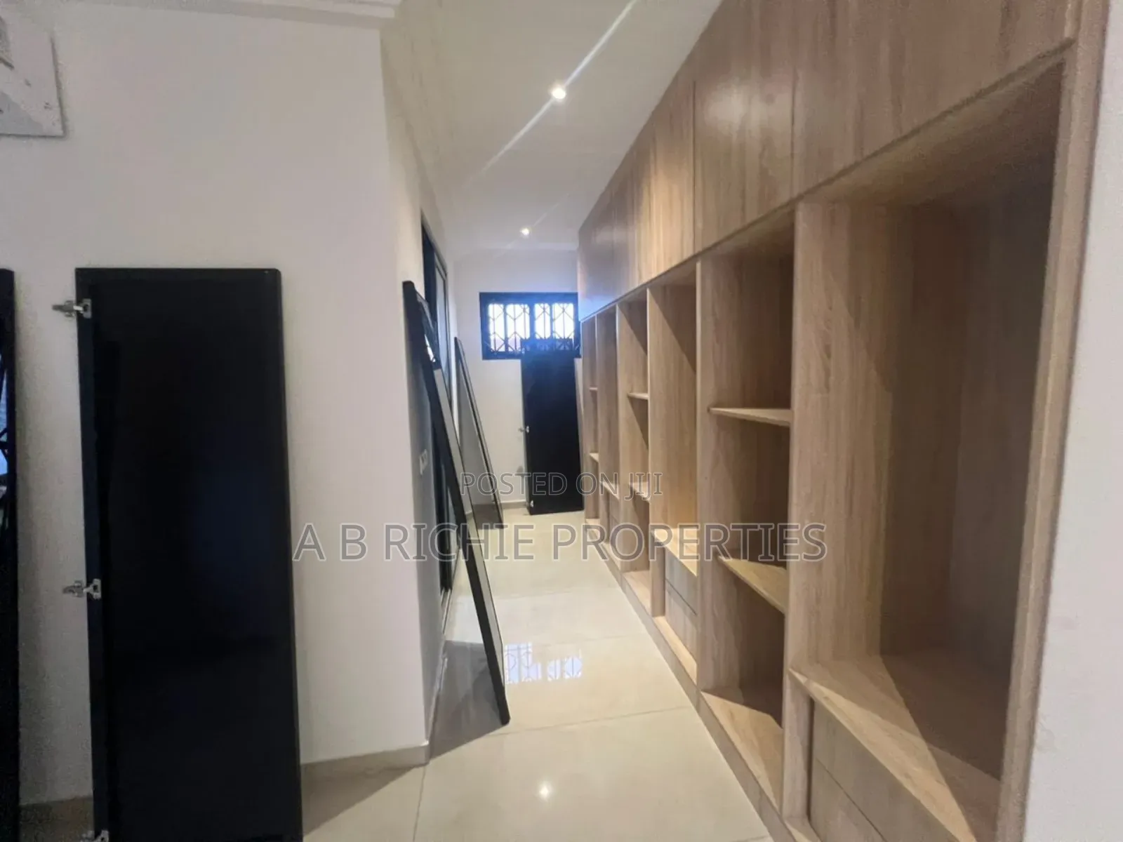 4bdrm House in Ab Richie Properties, Teshie for sale