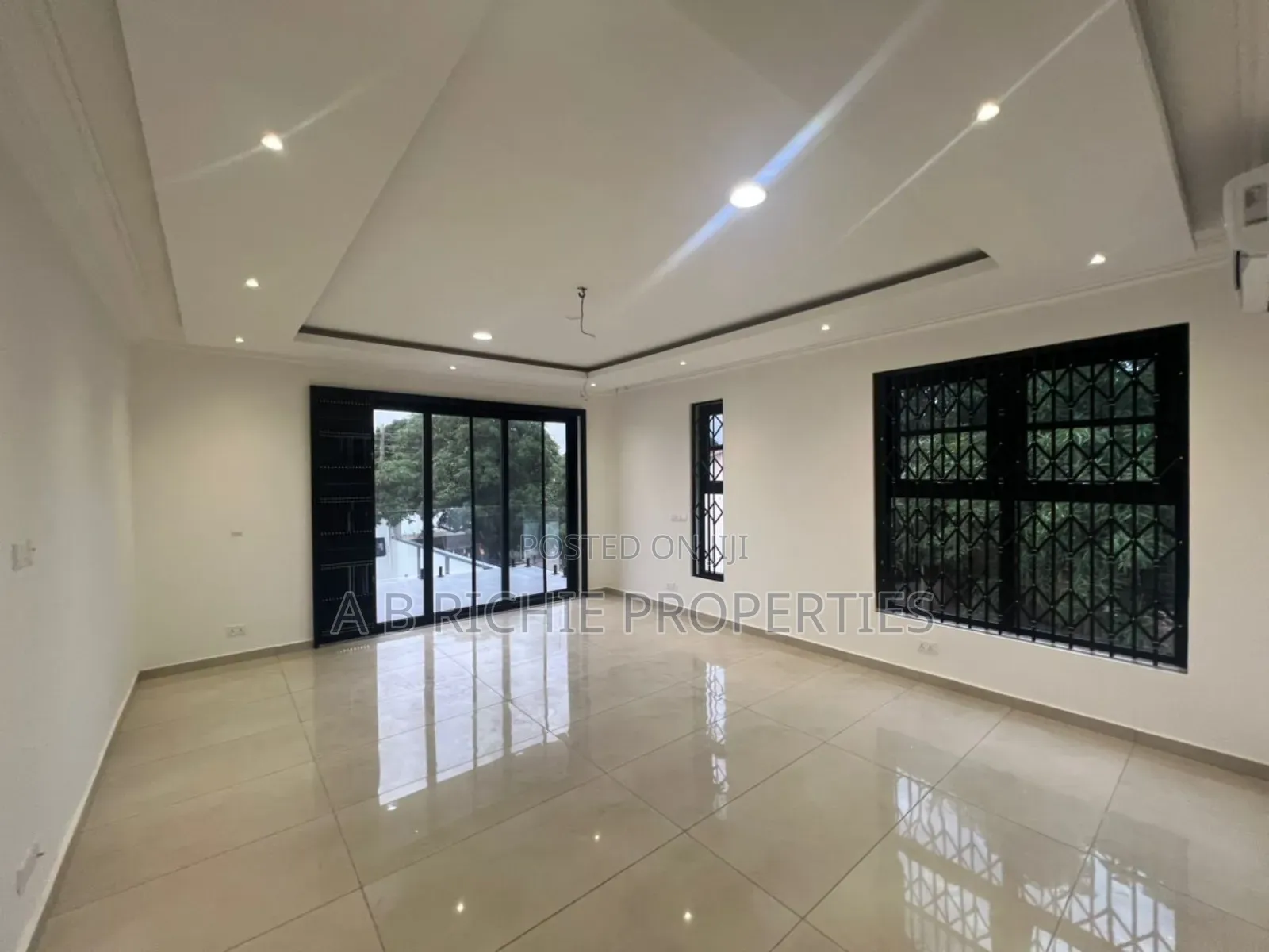 4bdrm House in Ab Richie Properties, Teshie for sale