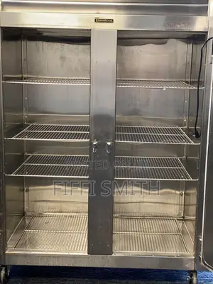 Traulsen G22010 Top Mounted Reach-in Refrigerator