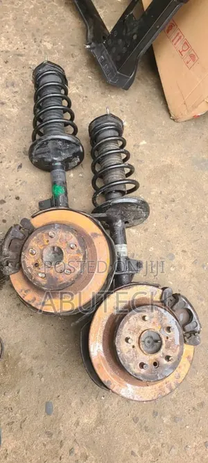 Back Shock and Hub Toyota Camry, Highlander, Venza 08, 015