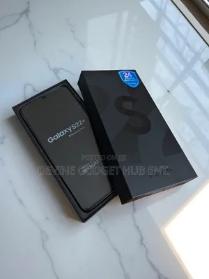 New Samsung Galaxy S22+ 5G 128 GB Rose Gold