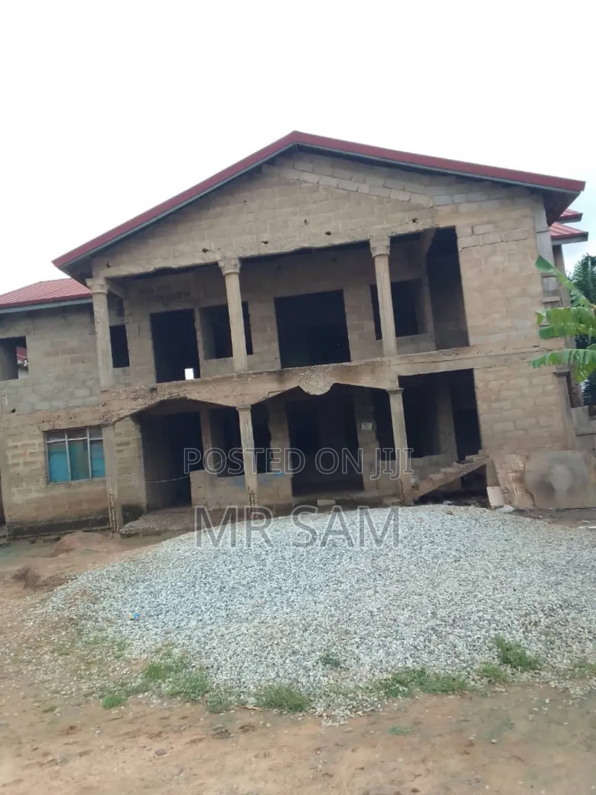 6bdrm House in Tuba Road, Ga South Municipal for sale
