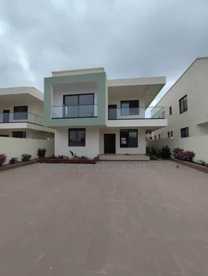 4bdrm House in School Junction, Ashaley Botwe for sale