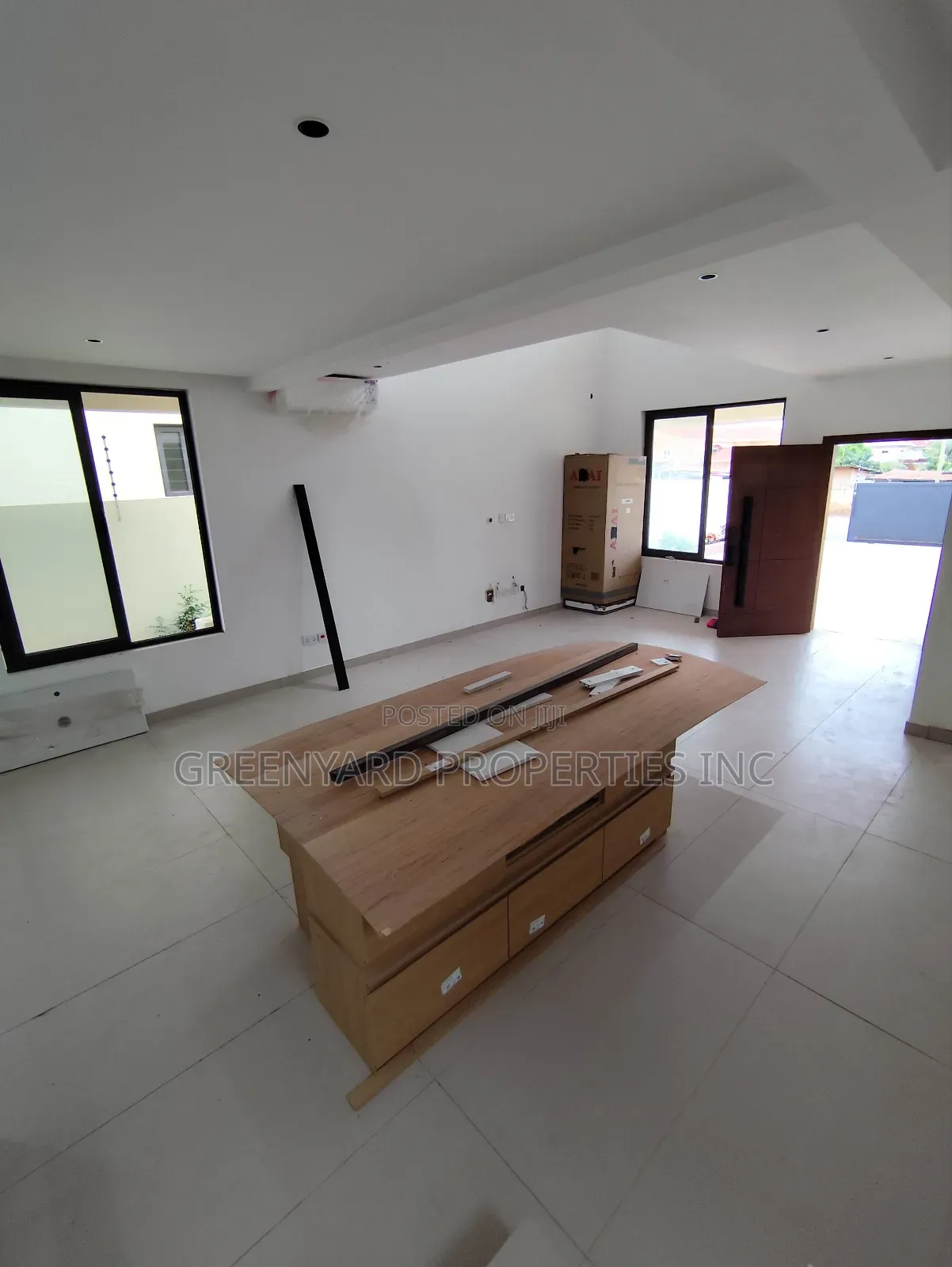 4bdrm House in School Junction, Ashaley Botwe for sale