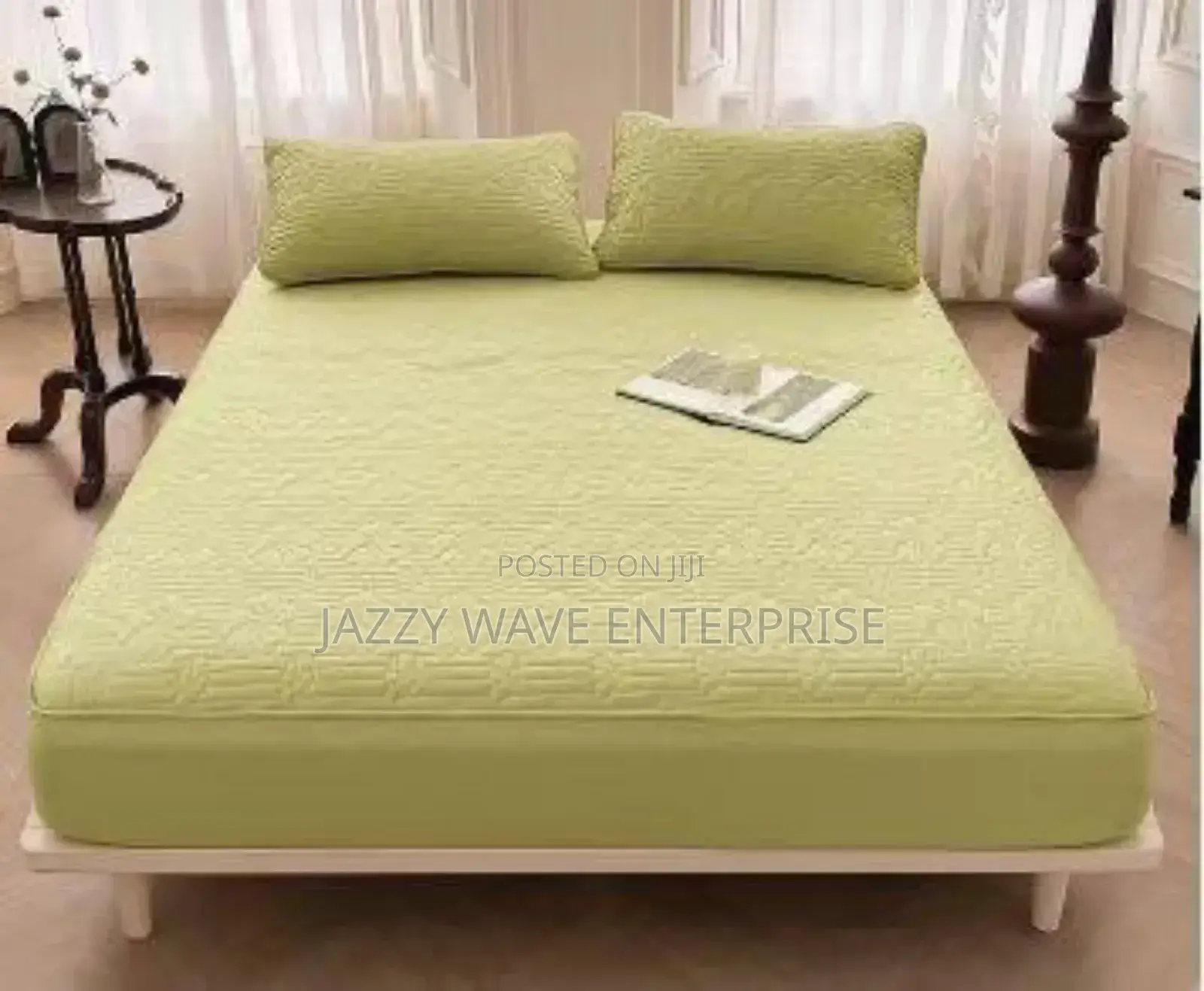 Queen Size Waterproof Bedsheet Mattress Cover