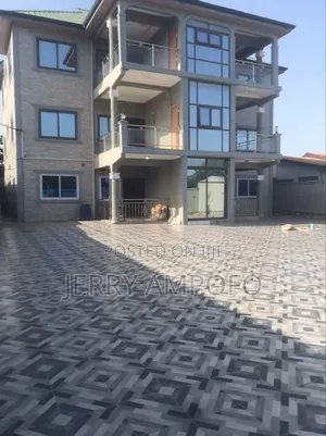 2bdrm Apartment in Market for rent