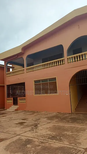 3bdrm Apartment in Barrier Area, Adenta for rent