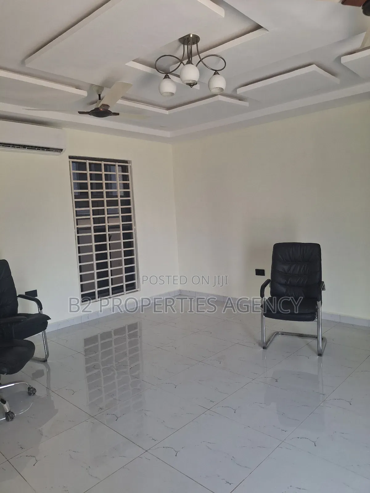 3bdrm House in B2 Properties Agency, Kumasi Metropolitan for sale
