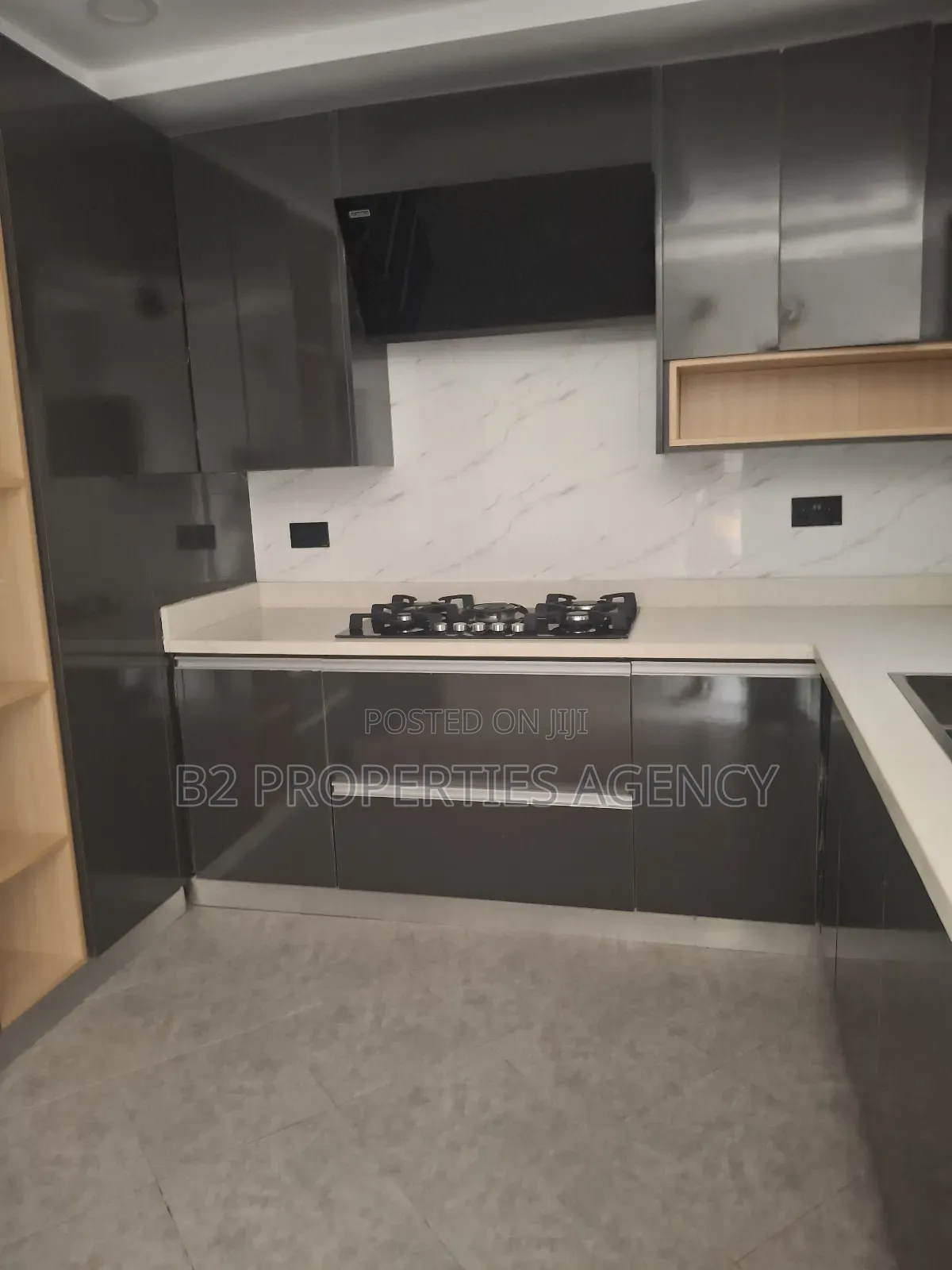 3bdrm House in B2 Properties Agency, Kumasi Metropolitan for sale