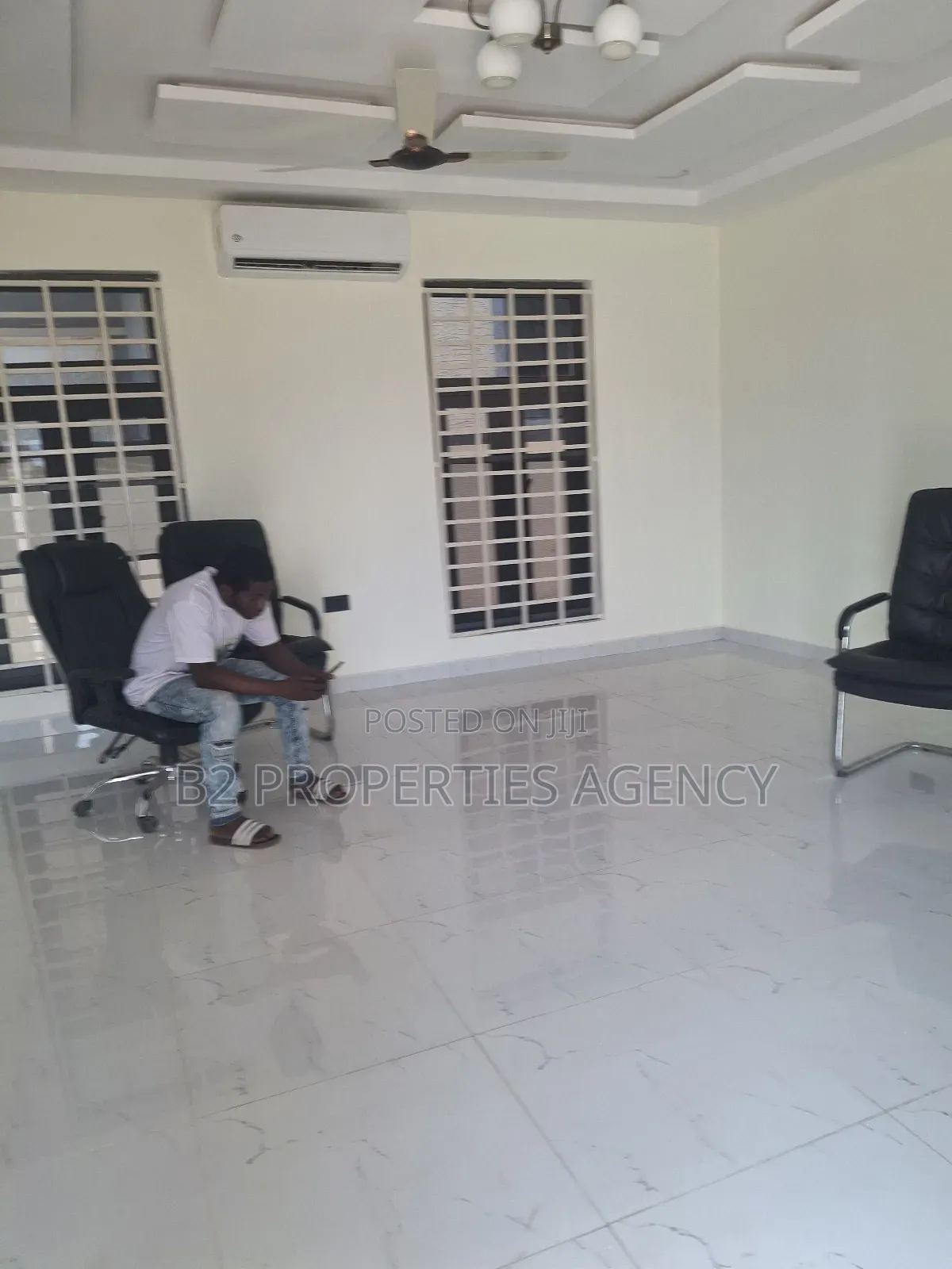 3bdrm House in B2 Properties Agency, Kumasi Metropolitan for sale