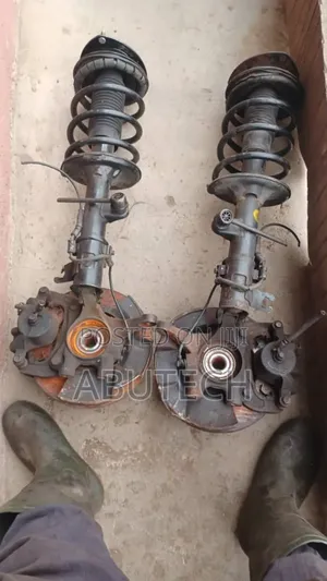 Front Shock and Hub for Hundia Tucson, Kia Sportage 05,07,08