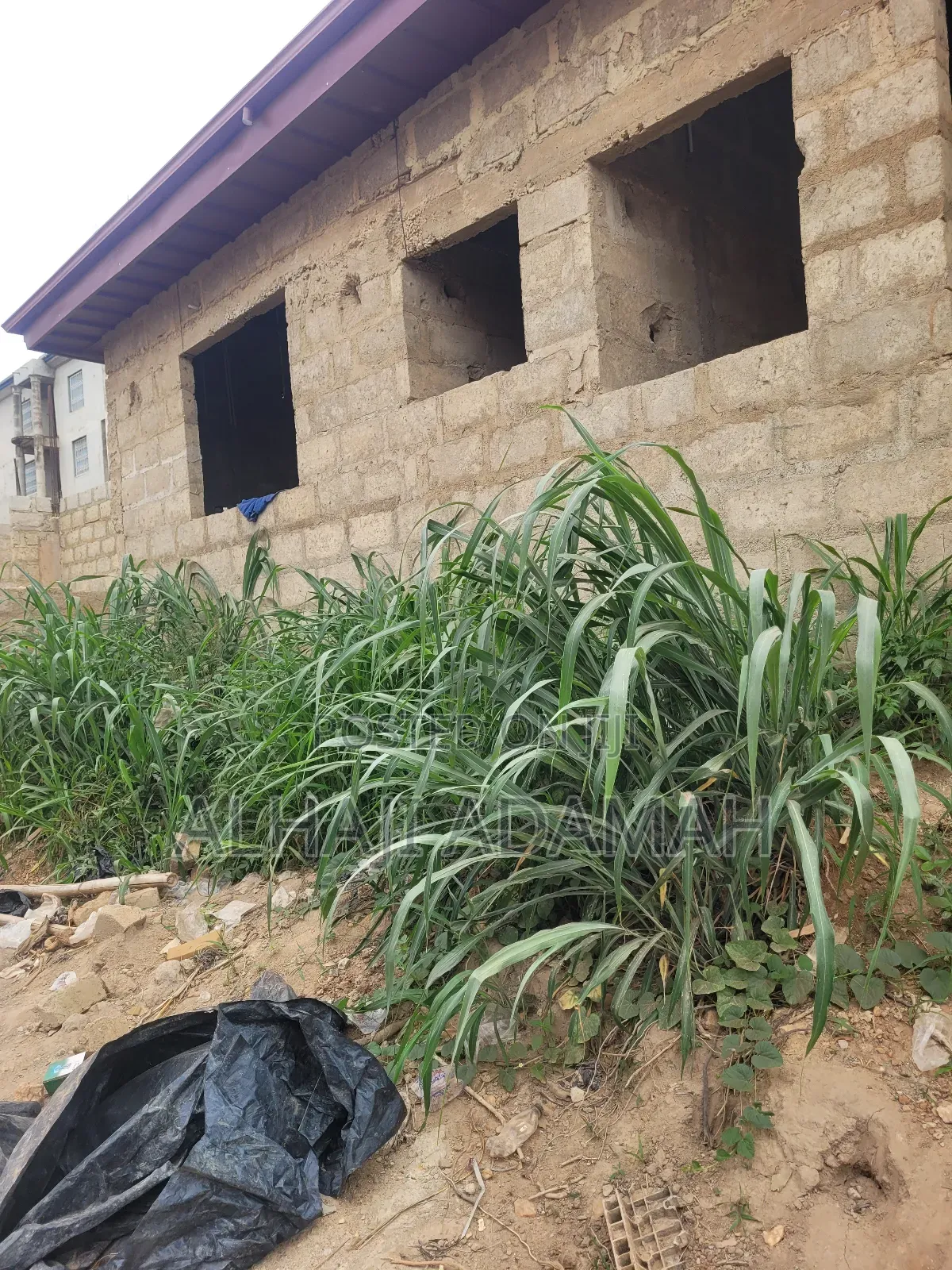 4bdrm Block of Flats in Diamond City Estate, Atwima Kwanwoma for sale