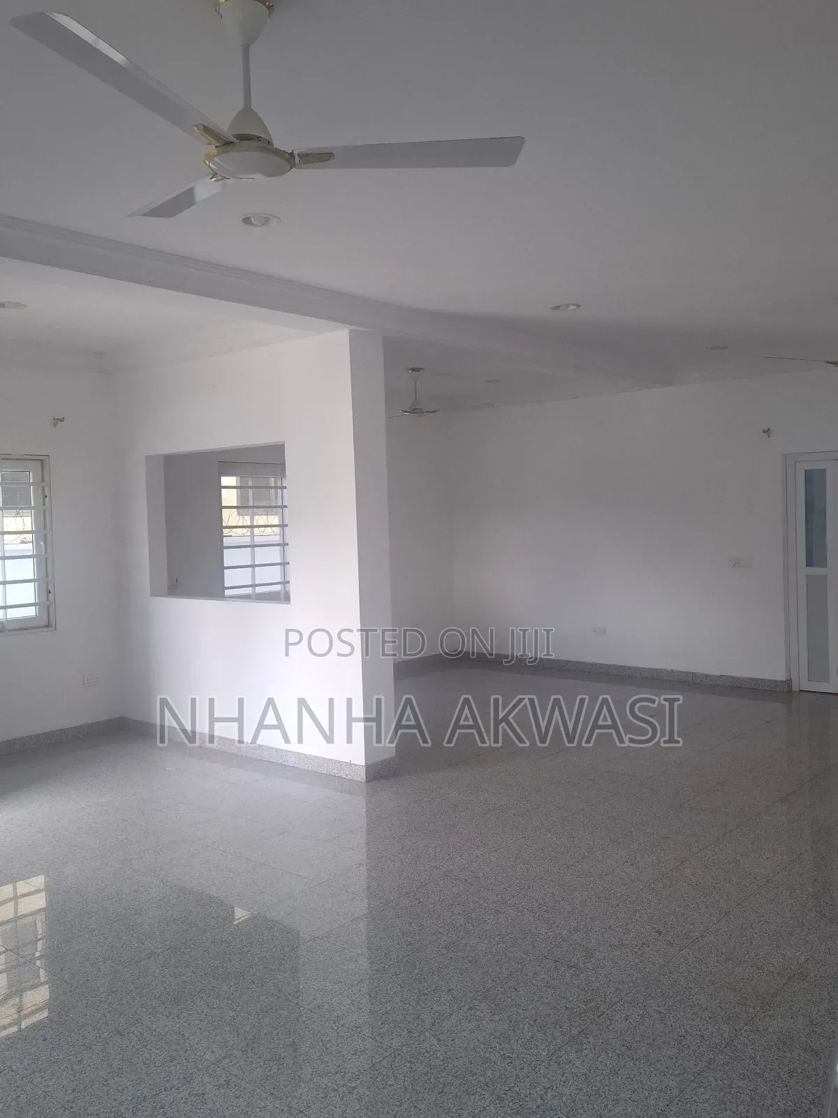 4bdrm House in Community 6, Tema Metropolitan for rent