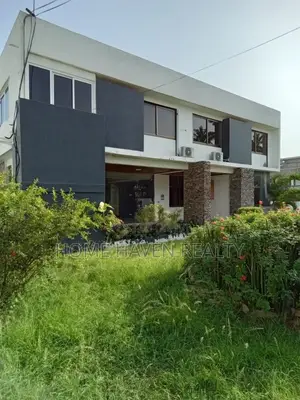 6bdrm House in Airport Residentials for rent