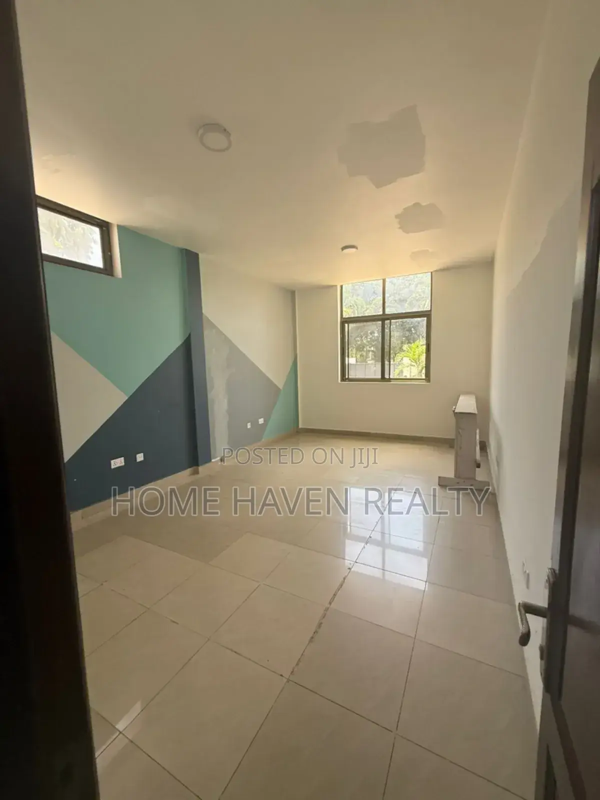 6bdrm House in Airport Residentials for rent