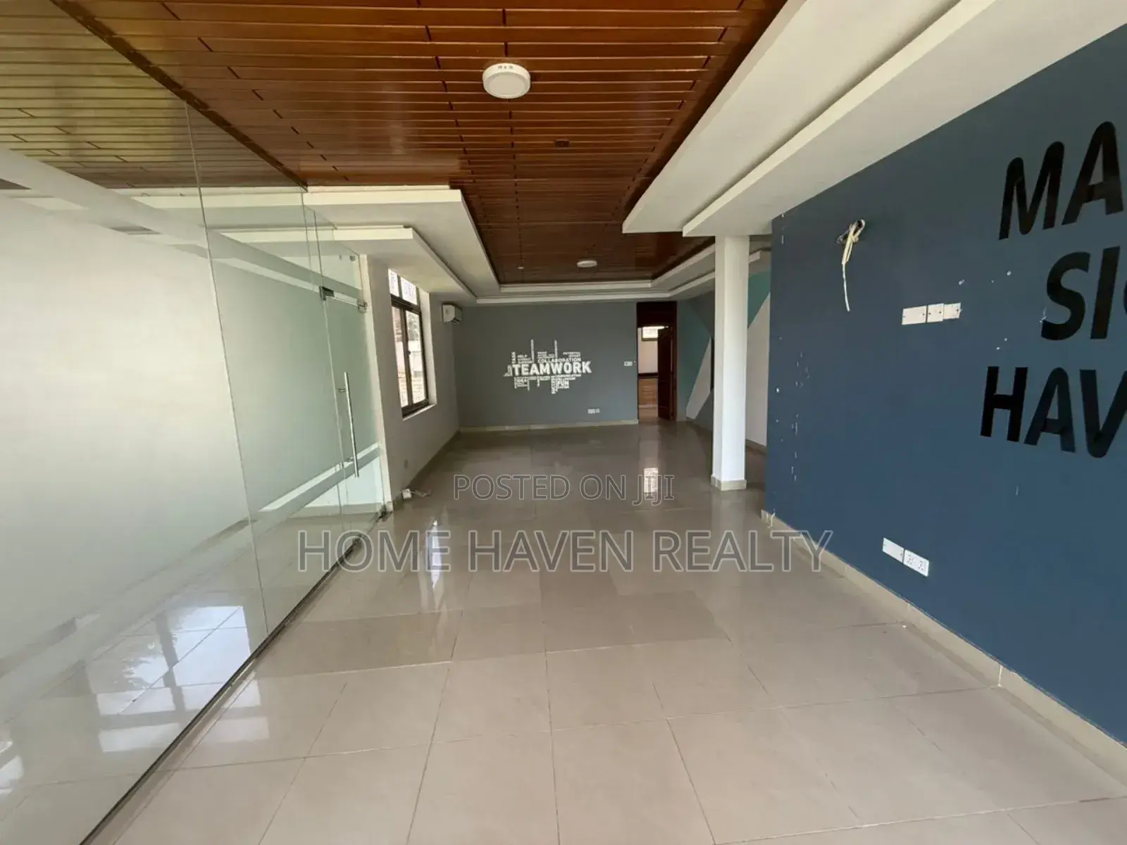 6bdrm House in Airport Residentials for rent