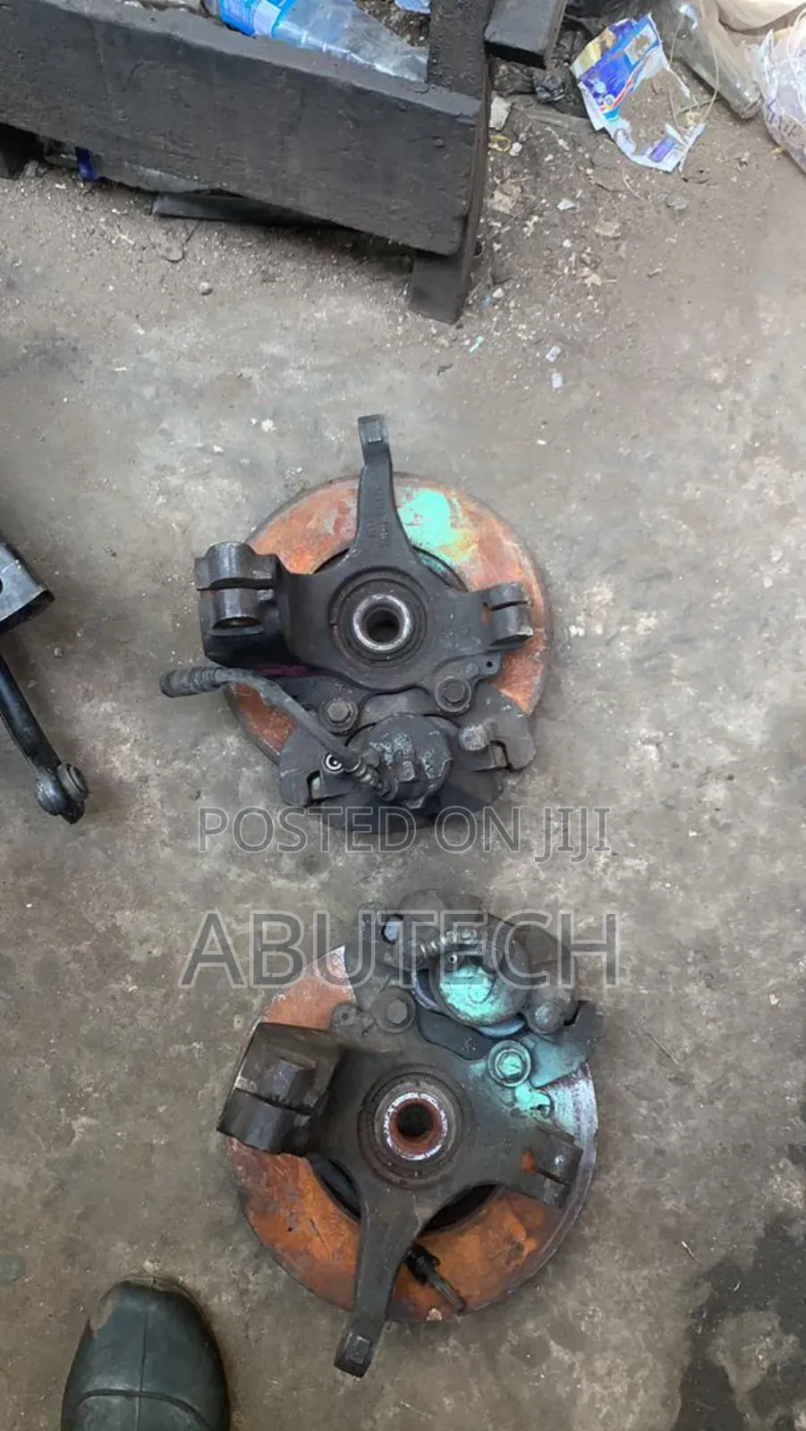 Complete Front Hub Mazda 3, Mazda 5