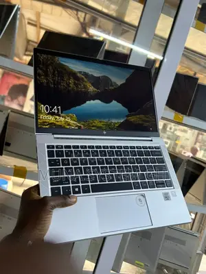 Laptop HP EliteBook 830 G7 8GB Intel Core I5 SSD 256GB