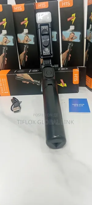 Selfy Stick With Light 1m(Uk)