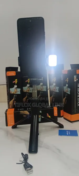 Selfy Stick With Light 1m(Uk)