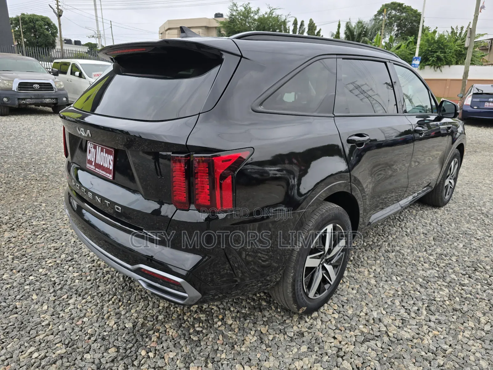 Kia Sorento S 2022 Black
