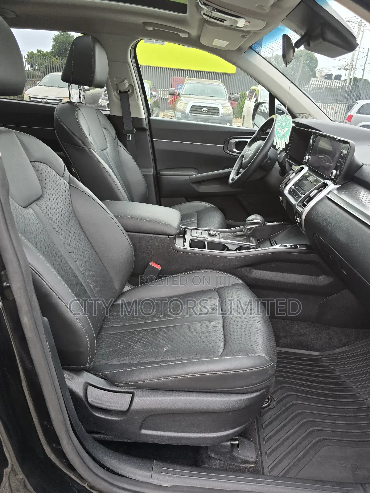 Kia Sorento S 2022 Black