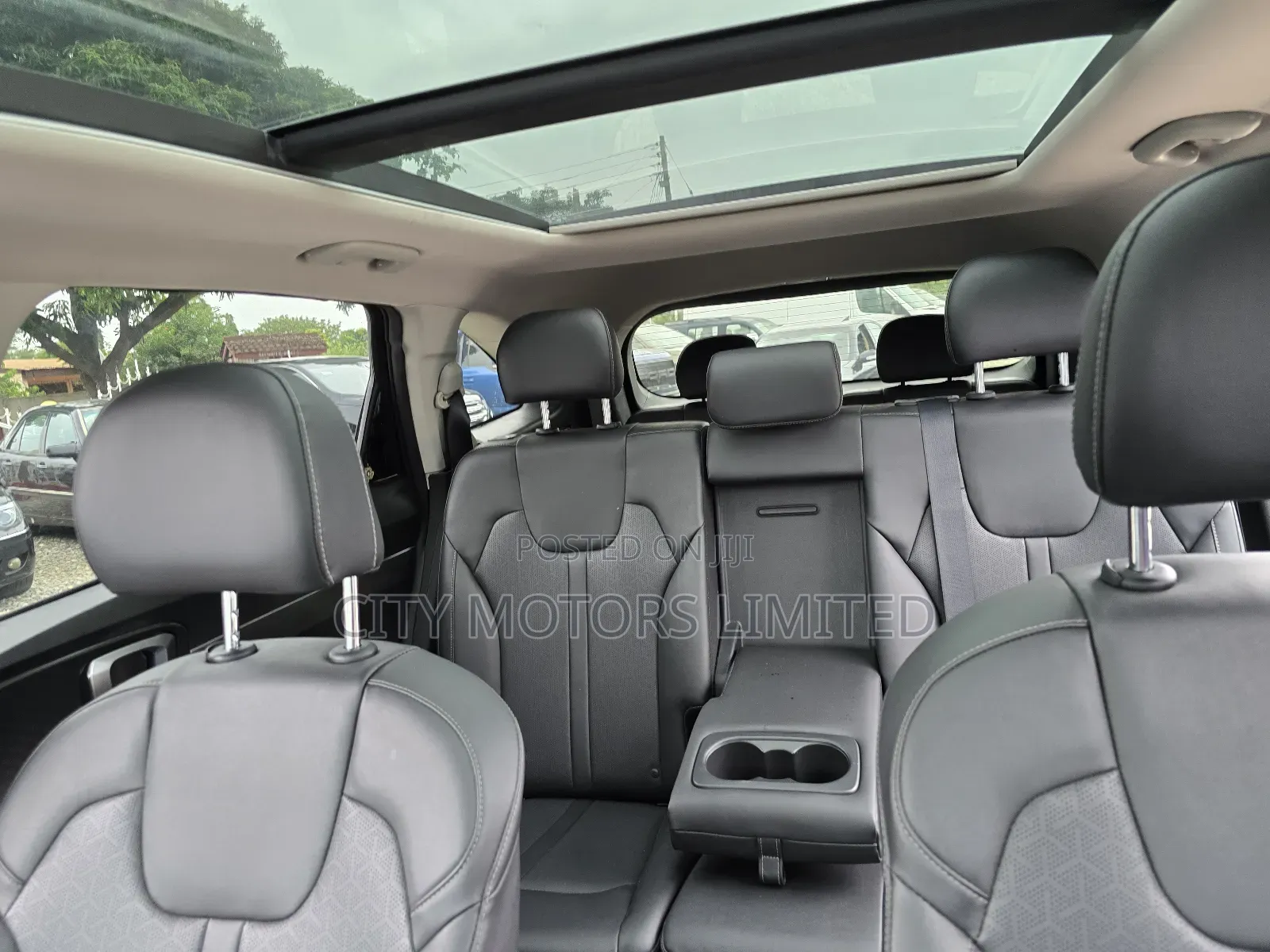 Kia Sorento S 2022 Black