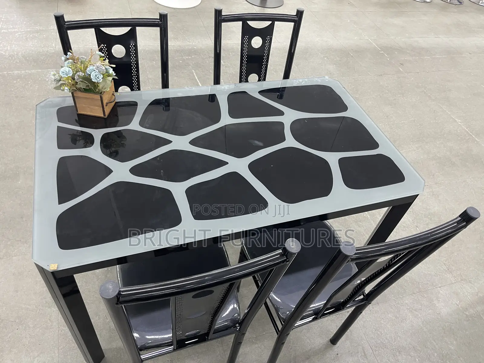 Dining Sets/ Four Seater Glass Dining Table With 4 Chairs
