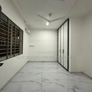 4bdrm House in Lakeside, Ashaley Botwe for sale