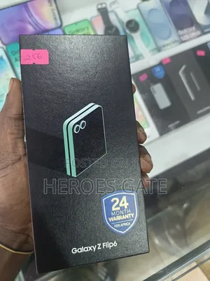 New Samsung Galaxy Z Flip6 256 GB