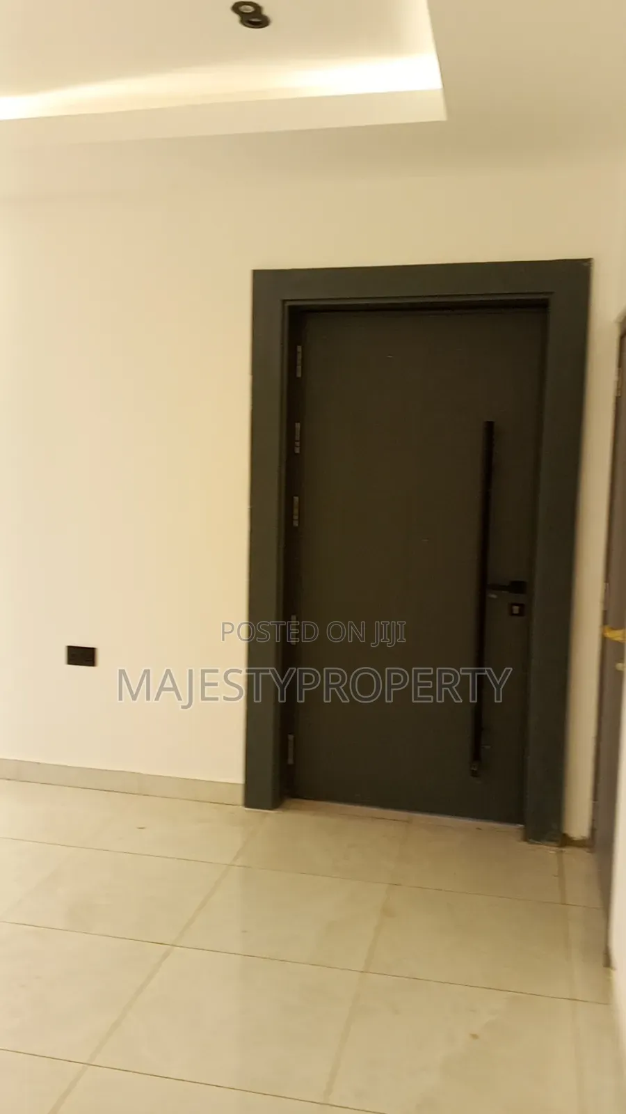 4bdrm Townhouse/Terrace in Ashaley Botwe, Adjiriganor for sale