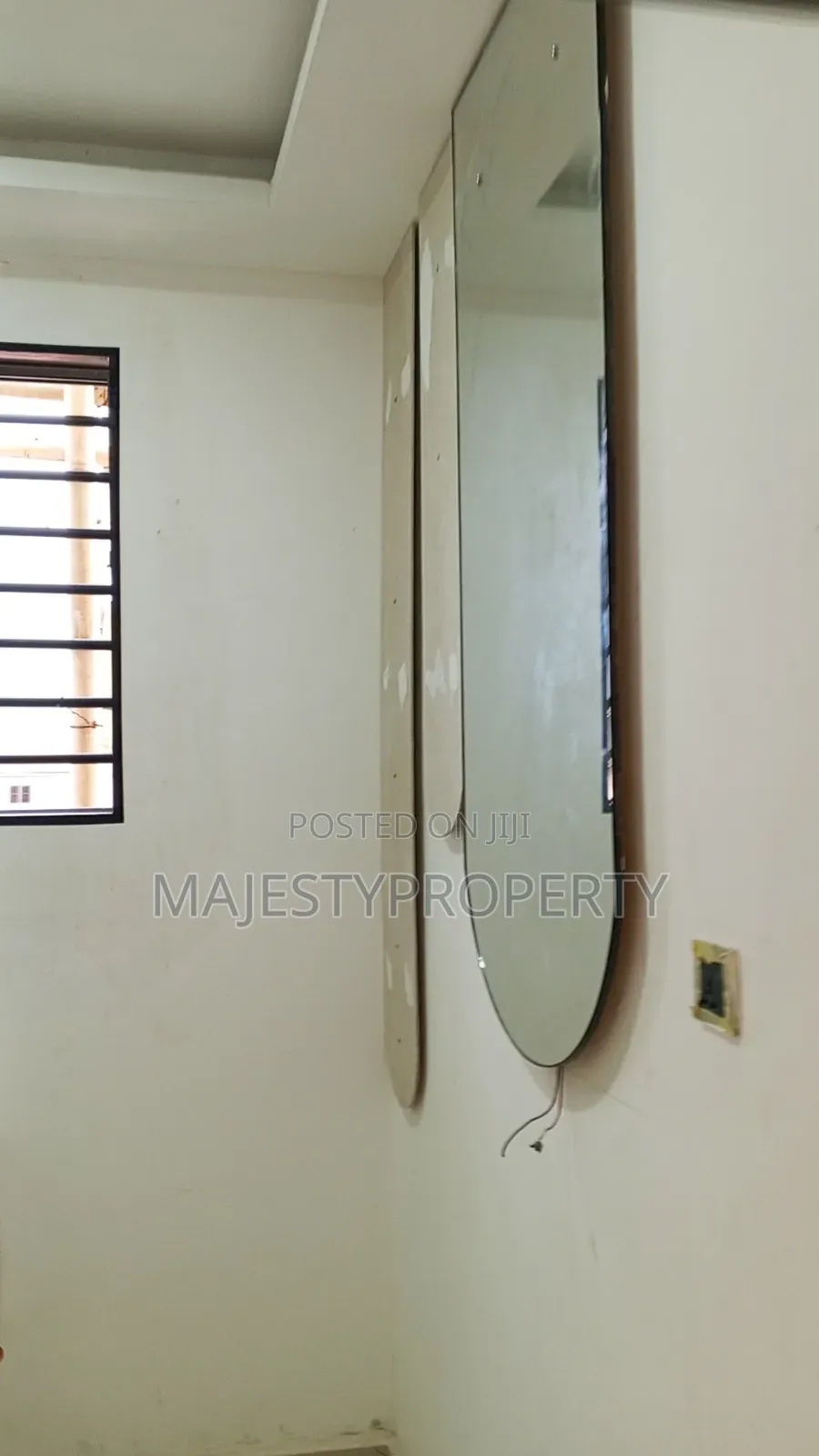 4bdrm Townhouse/Terrace in Ashaley Botwe, Adjiriganor for sale