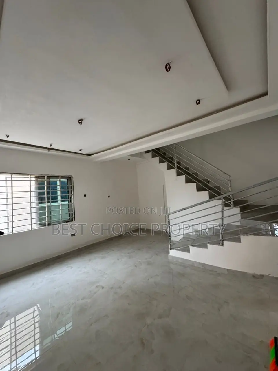 Newly Built Chamber N Hall Self Compound Lakeside Estate